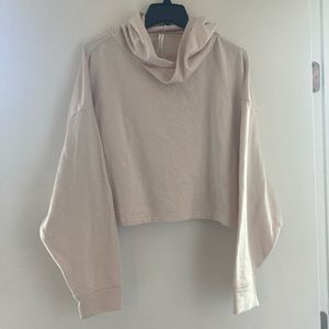 Fabletics off-weight cropped hoodie size medium excellent condition